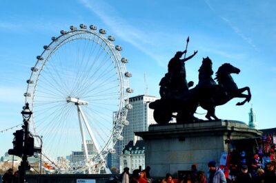 Women Of Westminster Walking Tour - The Walking Route: Squares, Names, and the Westminster Power Loop