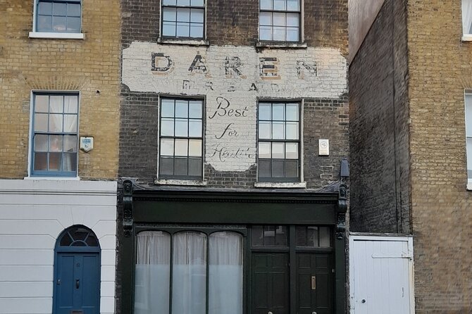 Women of Whitechapel 2 hour Walking Tour - Easy logistics: where you start and how the walk ends