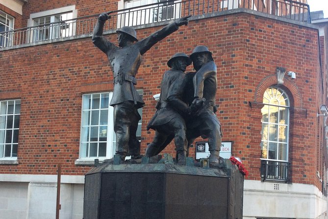 WW2 London Blitz Private Tour - Westminster wartime landmarks: Battle of Britain to Parliament Square