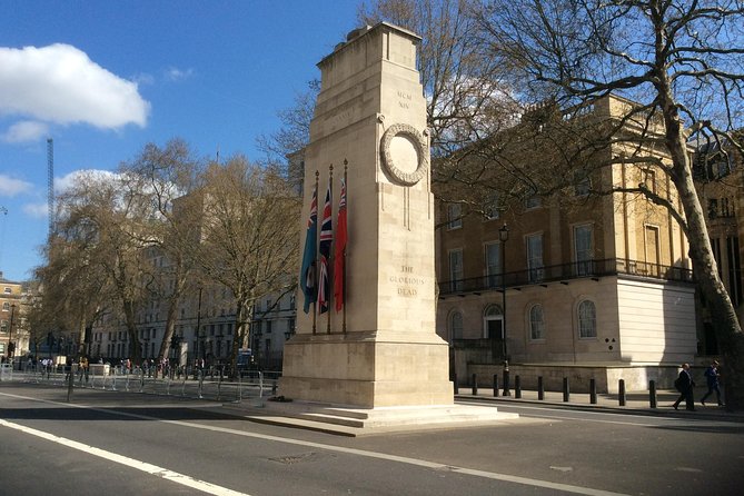 WW2 London Blitz Private Tour - Firefighters and civilian disaster memorials: the emotional backbone