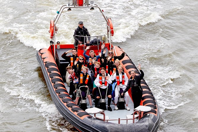 Your Own Boat! - The route rhythm: fast east toward the O2, then slow west